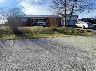 7820 Riverview Blvd, Catlettsburg, KY 41129