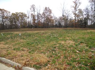 1904 Kingsbridge Dr, Columbia, MO 65203