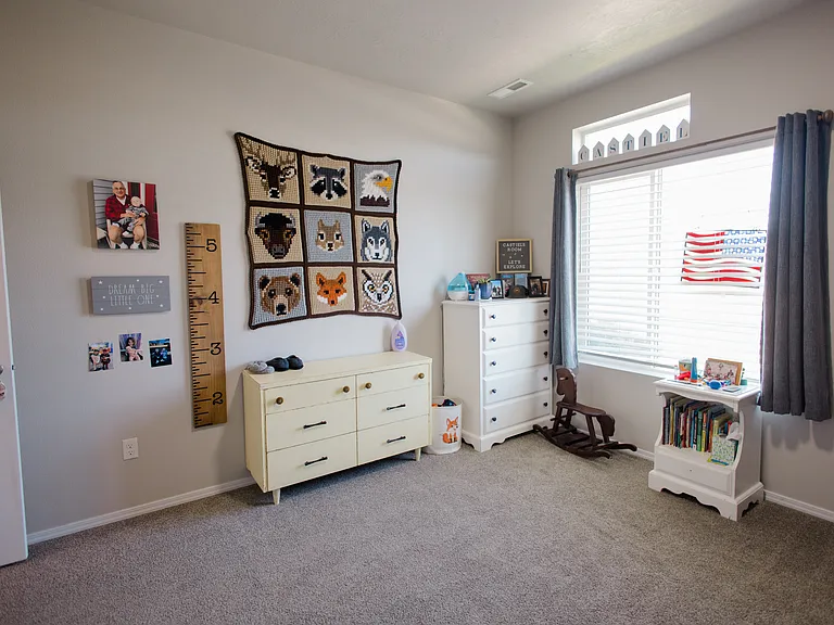 930 SW Lago St — Photo 15