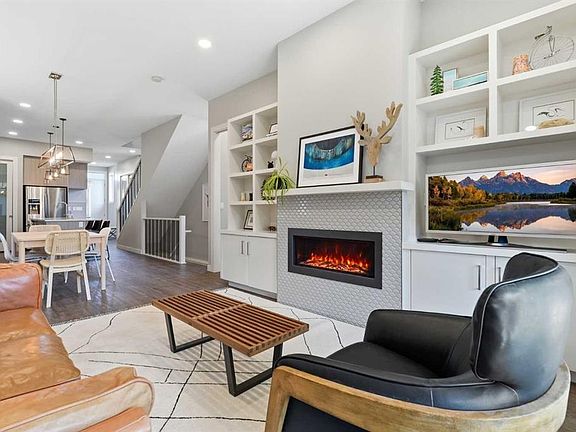 3rd image of 4609 NE 72nd St NW