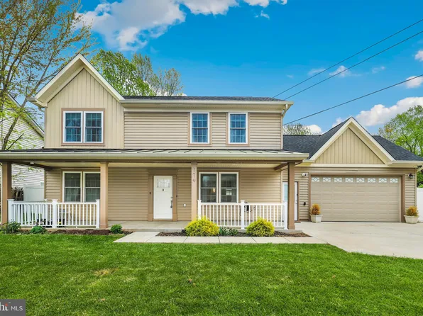 179 Martin Dr, Manassas Park, VA 20111