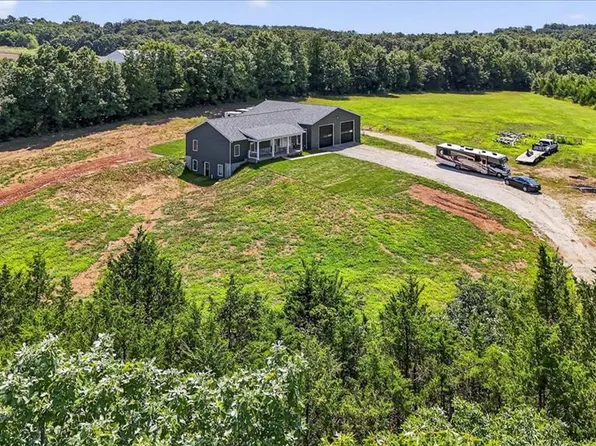 240 Hamilton Creek Dr, Union, MO 63084