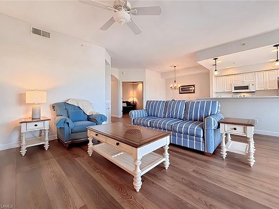 2nd image of 8375 Heritage Links CT #1814