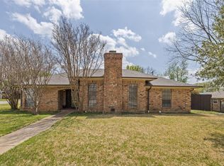 432 Elisha Dr, Bedford, TX 76021