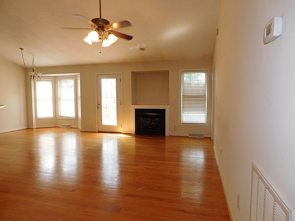 4th image of 161 Soybean Dr