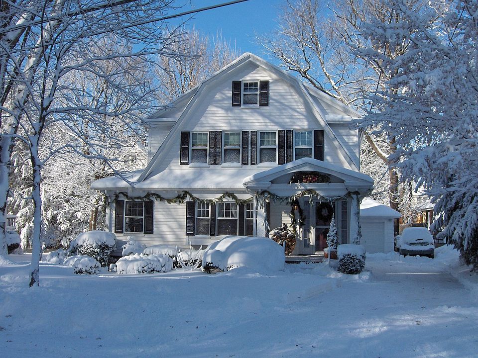 2nd image of 38 Ridge Rd