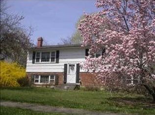4 Ashmore Pl, Monroe, NY 10950