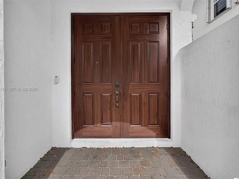 4422 NW 112th Ct — Photo 4