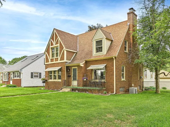 2159 South 105th STREET, West Allis, WI 53227