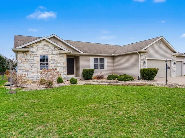 57445 E Emerald Chase Ln, Goshen, IN 46528