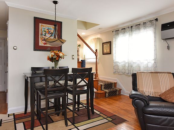 4th image of 64-18 136th St