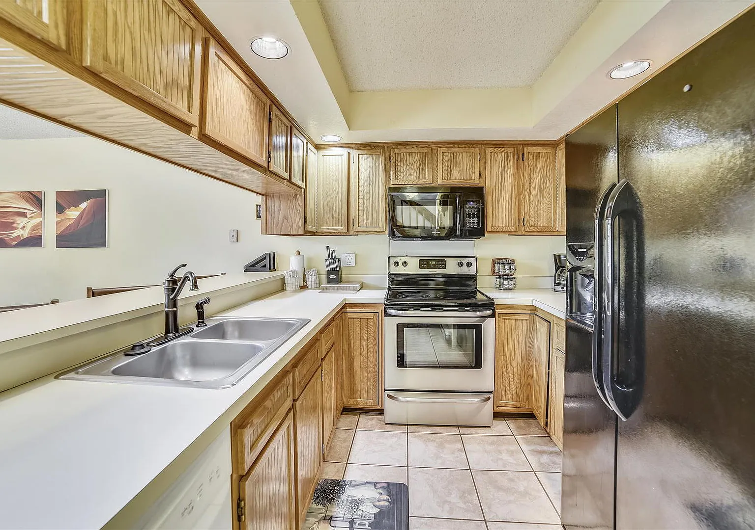 103 Hawn Dr — Photo 3