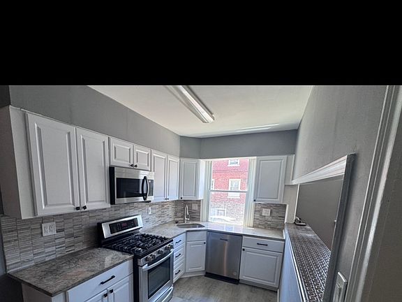 5th image of 7438 Rugby St