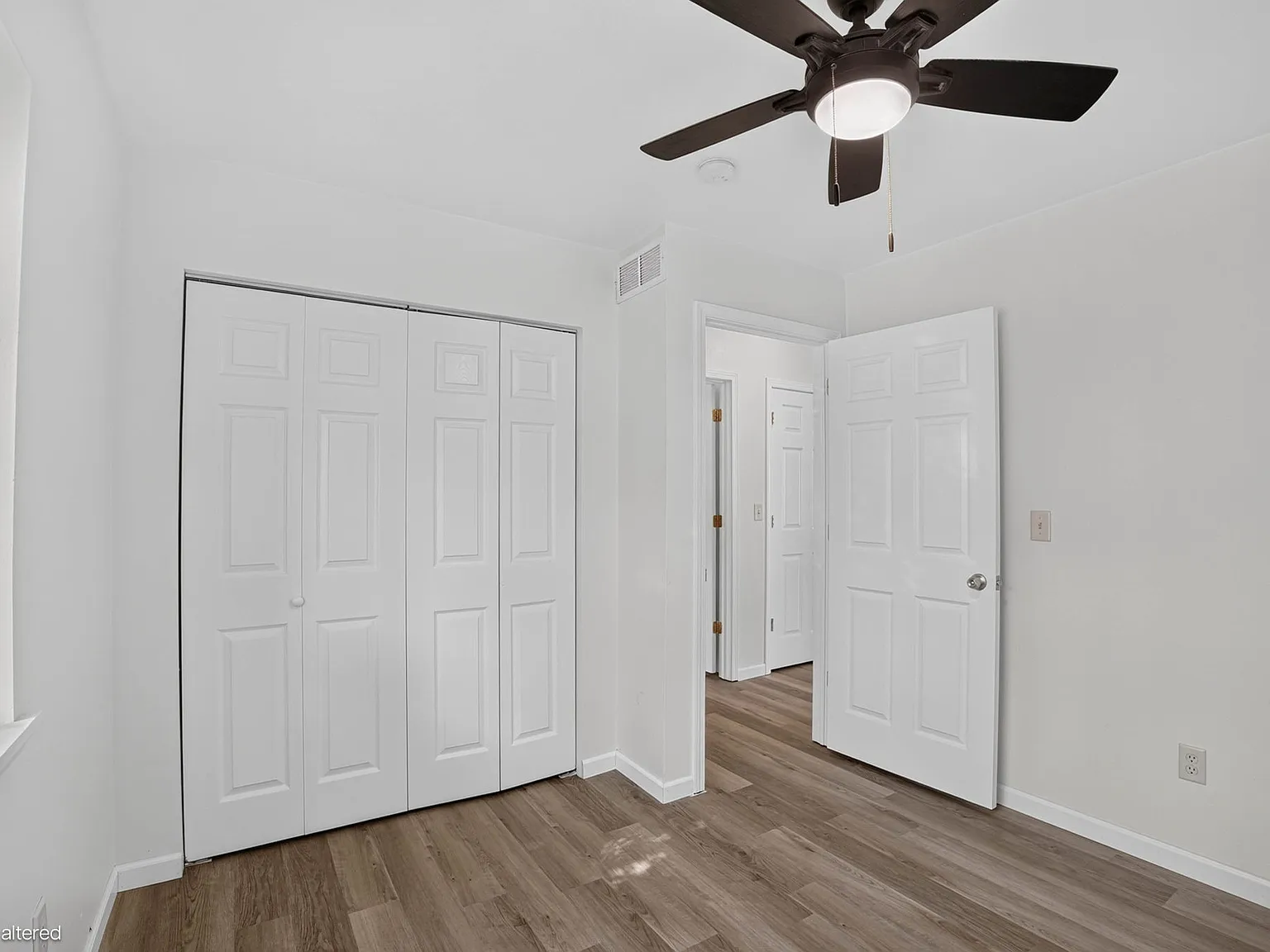 4 bed, 1228 sqft, $1,900 — Photo 3