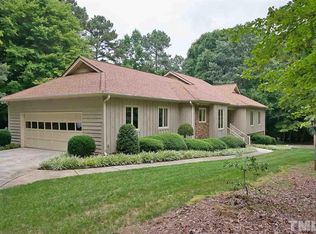 3020 Daventry Ln, Raleigh, NC 27613