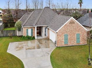 245 Woodwind Dr, Houma, LA 70360