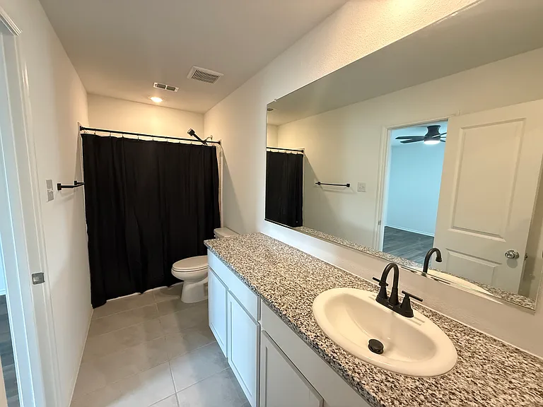Arkoma Dr — Photo 10