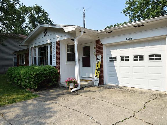 2nd image of 3605 N Linden St
