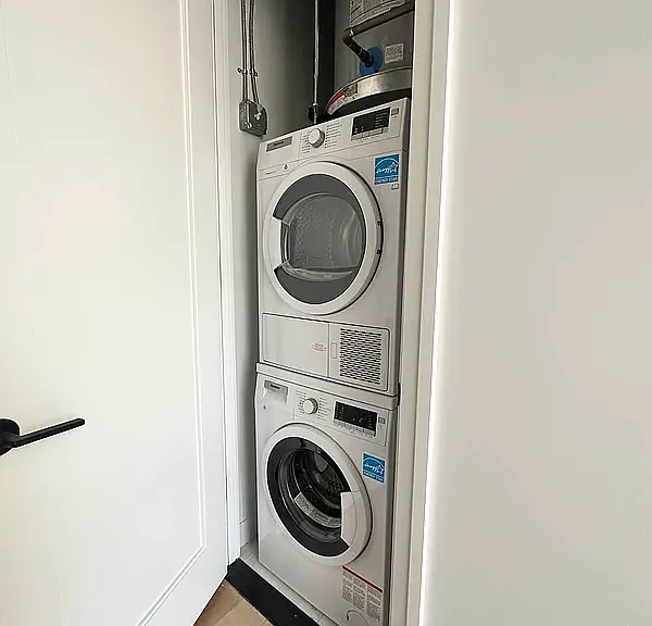 564 Saint Johns Pl #303 — Photo 7