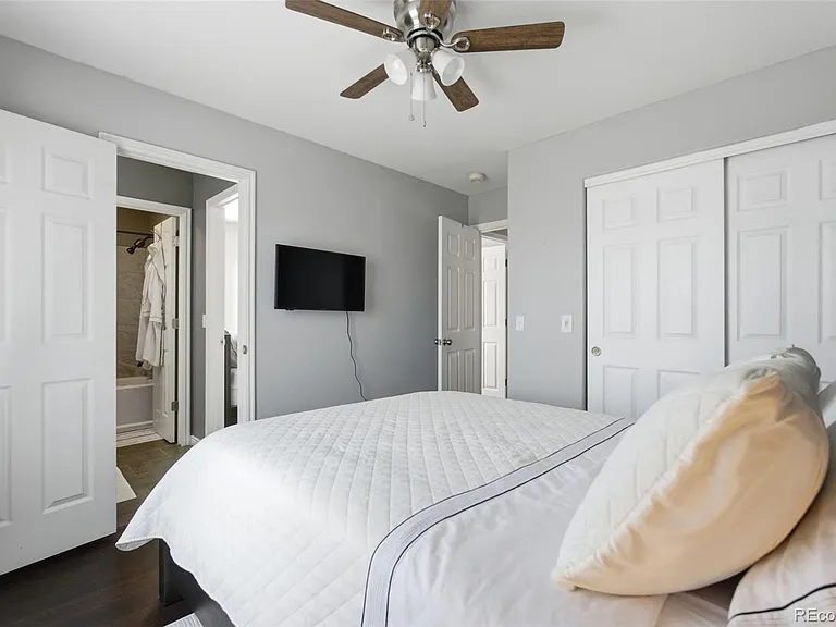 5127 S Malaya Ct — Photo 23