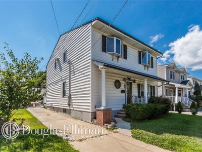 2050 Bergen St, Bellmore, NY, 11710