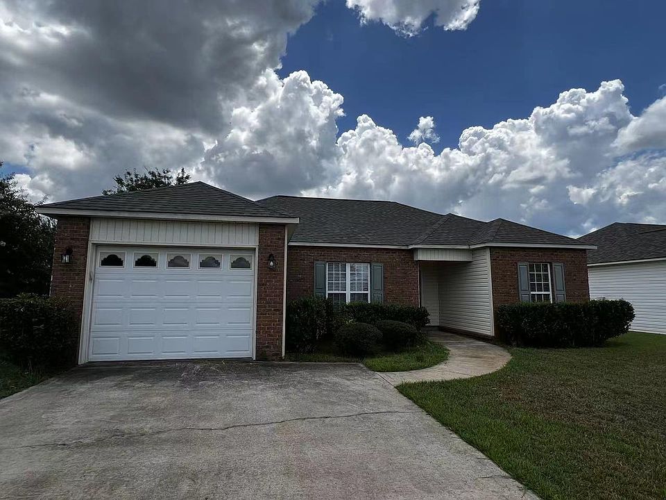 1st image of 208 Tyson Glen Dr