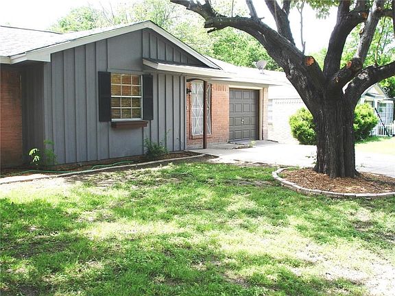 4th image of 634 E Fairmeadows Dr