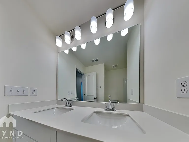 1546 Cedar Tree Dr — Photo 14