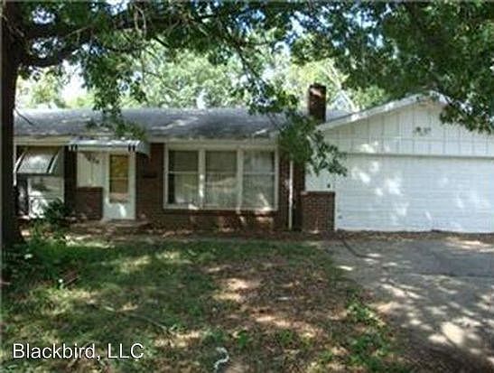 2nd image of 1834 N 50th Ct