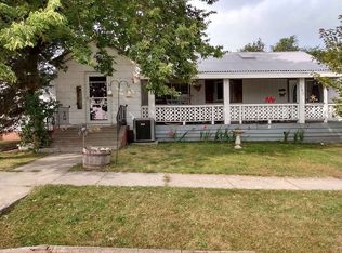 301 N Oak St, Saint Lawrence, SD 57373