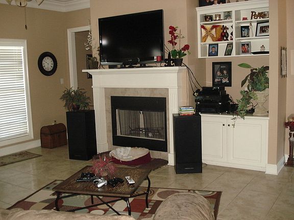 3rd image of 5963 Ron Mar Dr