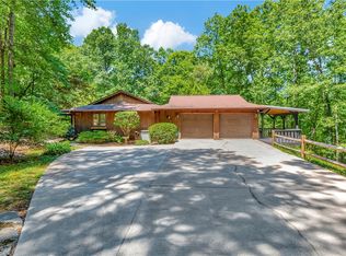 900 Doubloon St, West Union, SC 29696