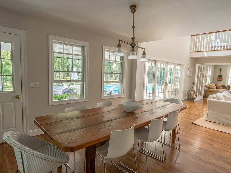 39 Fresh Pond Rd — Photo 6