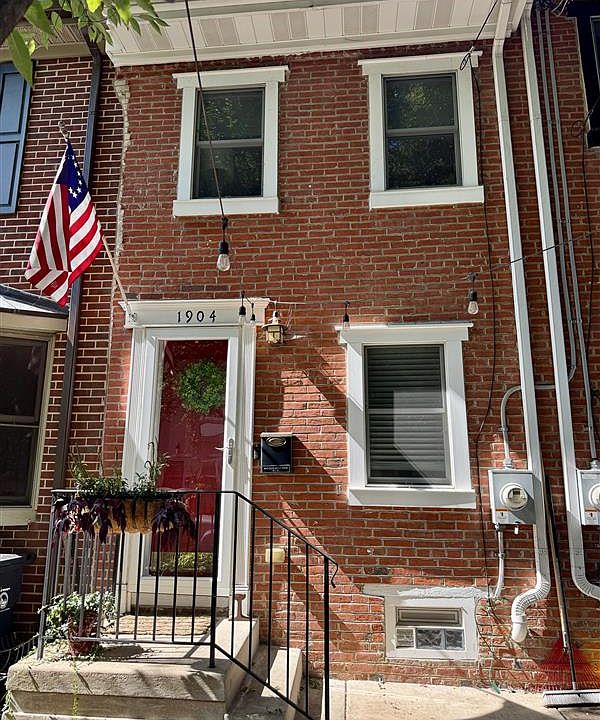 1st image of 1904 Gilpin Ave