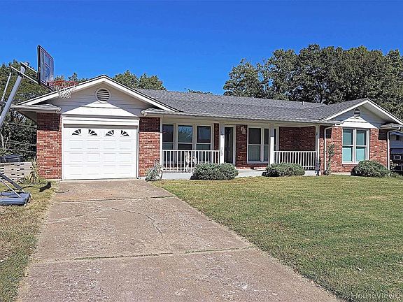 5th image of 508 Westwood Dr