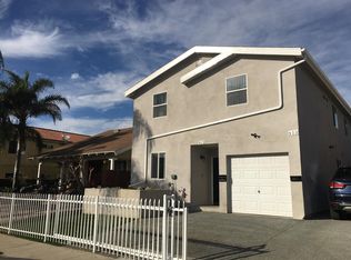915 W 50th St, Los Angeles, CA 90037