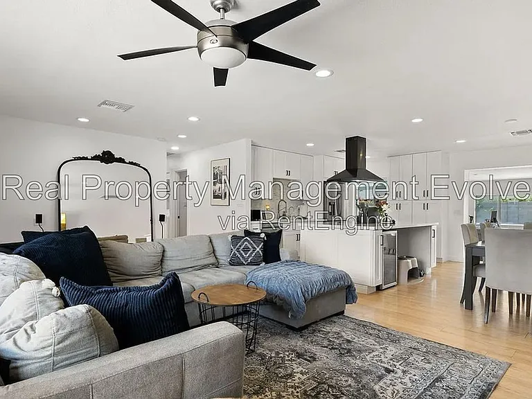 8631 E Jackrabbit Rd — Photo 10