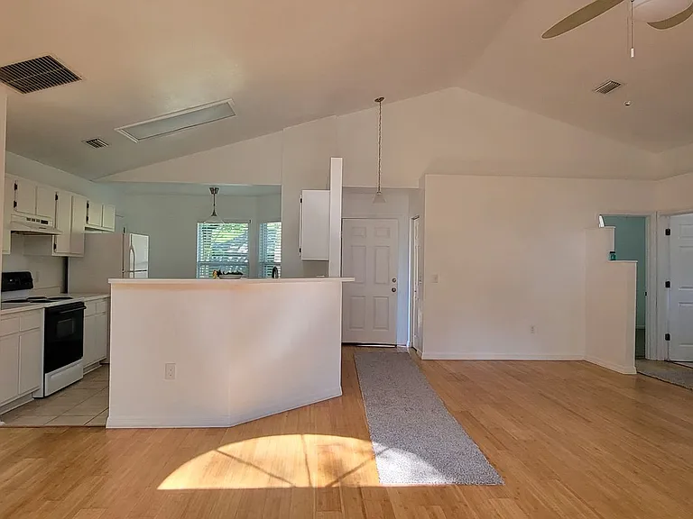 4201 NW 23rd Ter — Photo 29