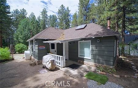2nd image of 382 Knight Ave