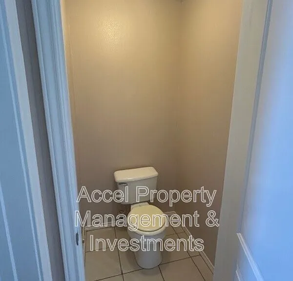 1522 W Nolana Ave #D — Photo 12
