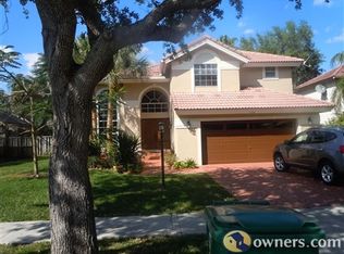 11125 Bismarck Pl, Cooper City, FL 33026