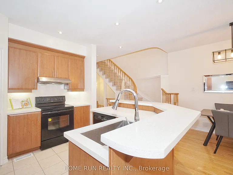 157 Mattingly Way — Photo 10