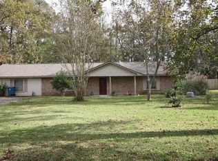 1926 Oak Manor Dr, Huffman, TX 77336