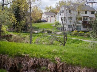 8022 Countryside Park APT 234, Longmont, CO 80503