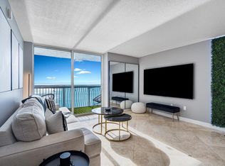 1 SE 12th St Floor 31-ID1388737P, Miami, FL 33136