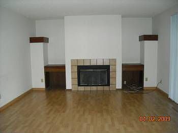 4th image of 2861 Glen Donegal Dr