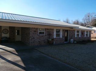 181 NW 4th St, Flora, MS 39071