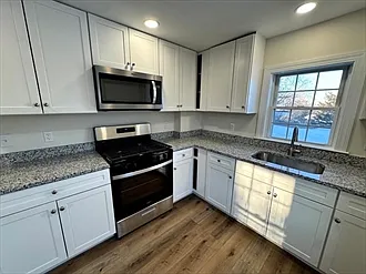 195 Court St #2 — Photo 12
