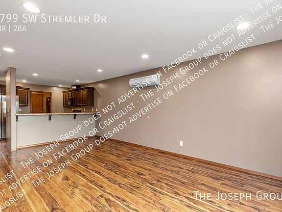 3rd image of 1799 SW Stremler Dr