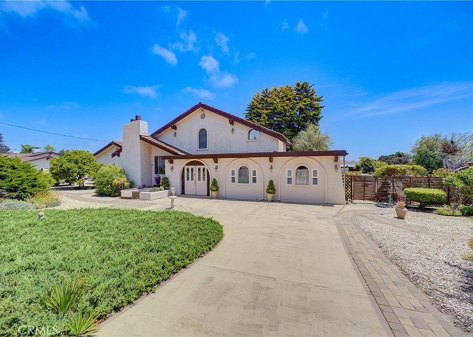 1st image of 1675 La Loma Dr